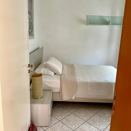 Urbanoasi Aria Avlonya